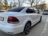 Volkswagen Polo-3
