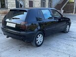 Volkswagen Golf-5