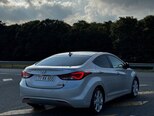 Hyundai Elantra-6