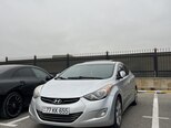 Hyundai Elantra-1