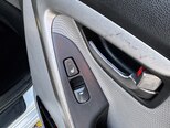 Hyundai Elantra-17
