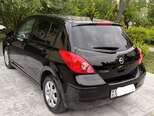 Nissan Tiida-6