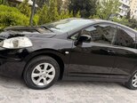 Nissan Tiida-19