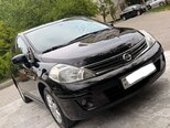 Nissan Tiida-20