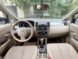 Nissan Tiida-15