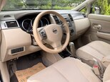 Nissan Tiida-12