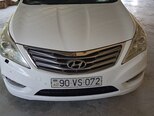 Hyundai Azera-1