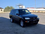 Toyota RAV4-9