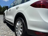 Porsche Cayenne-4
