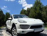 Porsche Cayenne-11