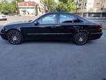 Mercedes E 240 4MATIC-3