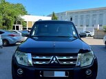 Mitsubishi Pajero-5