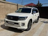 Toyota Land Cruiser-9