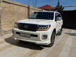 Toyota Land Cruiser-16