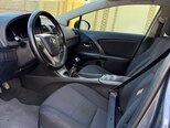 Toyota Avensis-8