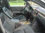 Mercedes E 270-8