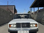 LADA (VAZ) 2107-1