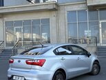 Kia Rio-9