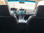 Mitsubishi Pajero-10