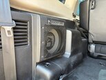 Mitsubishi Pajero-8