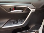 Toyota RAV4-12