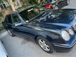 Mercedes E 220-3