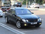 Mercedes E 320-6