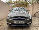 Hyundai Accent-1