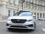 Hyundai Sonata-1