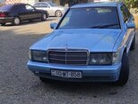 Mercedes 190-1