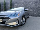 Hyundai Elantra-12