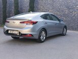 Hyundai Elantra-15