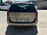 Renault Megane-12