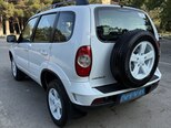 Chevrolet Niva-4