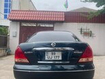 Nissan Sunny-2