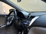 Hyundai Accent-7