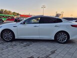 Kia Optima-4