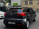 Kia Rio-5