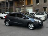 Kia Rio-4