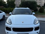 Porsche Cayenne-2