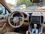 Porsche Cayenne-10