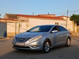 Hyundai Sonata-1