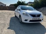 Nissan Sunny-2