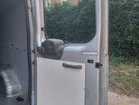 Ford Transit-9