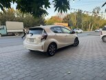 Toyota Aqua-4
