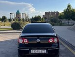 Volkswagen Passat-2