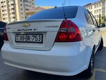 Chevrolet Aveo-4