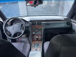 Mercedes E 220-4