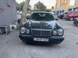 Mercedes E 220-9
