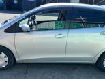 Toyota Vitz-4